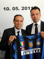 TES发布“谁是卧底”视频！Bin碰拳不弯腰原因曝光：命太硬学不会