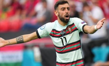 勇士137-103击败国王，库里27+10德罗赞空砍24分难救主