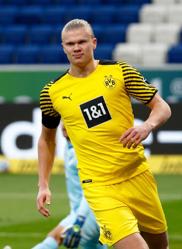 若今夜进球，梅里诺将是32年来首位连续3场对蓝军破门枪手球员