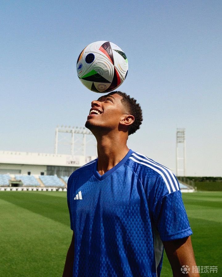 伦纳德24+12险胜勇士！库里科尔被罚下，快船新秀炸裂，这比赛太刺激了！